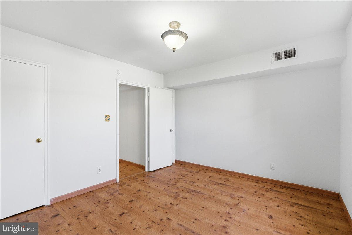 6198 Greenwood Drive #101 photo 16