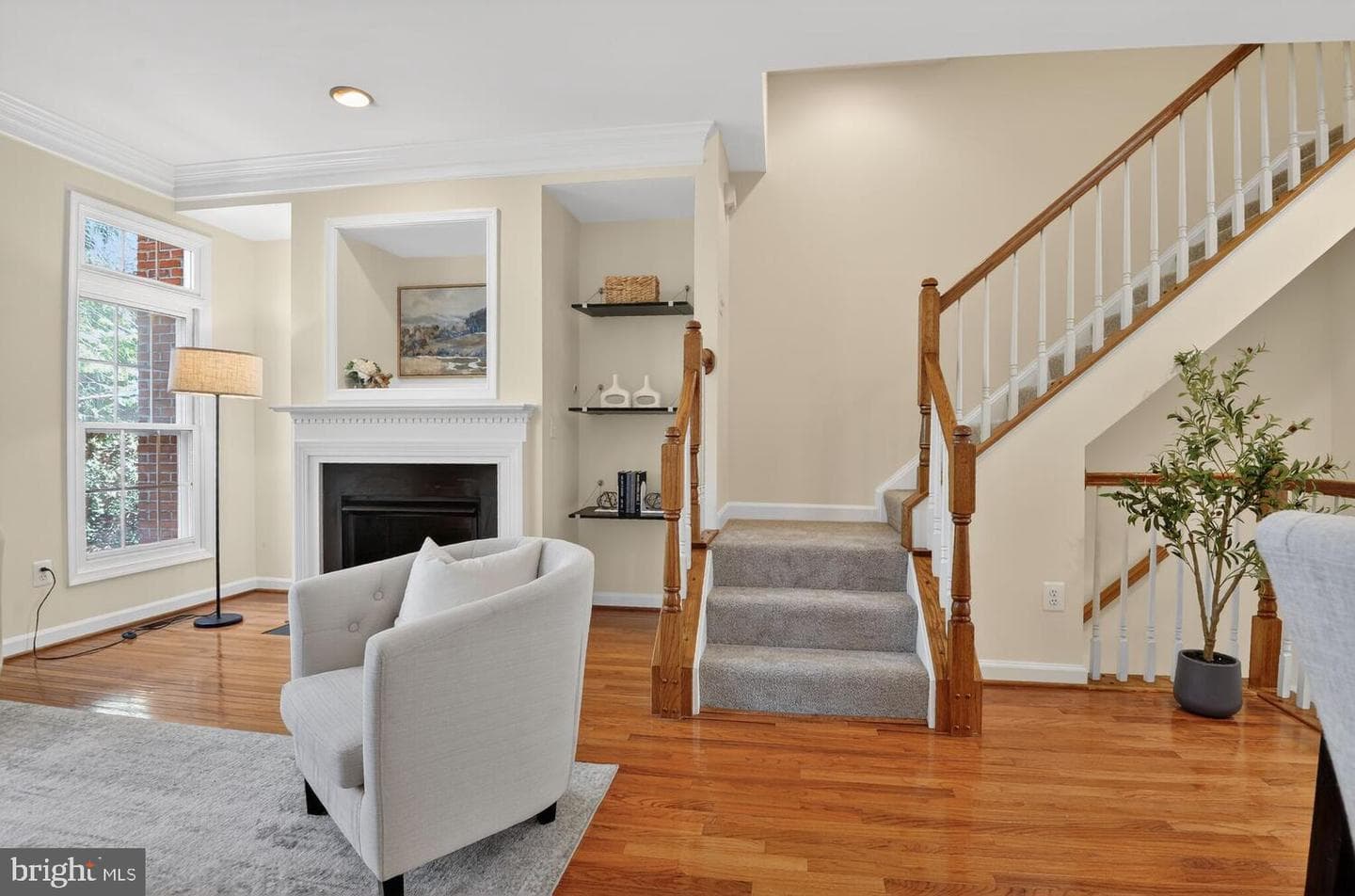 8842 Mansion View Court photo 7
