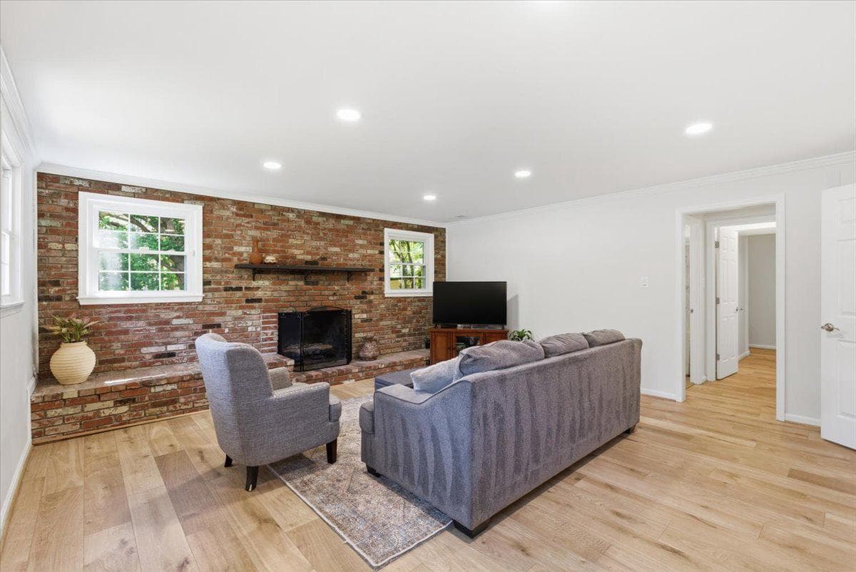 4326 Duncan Drive photo 30