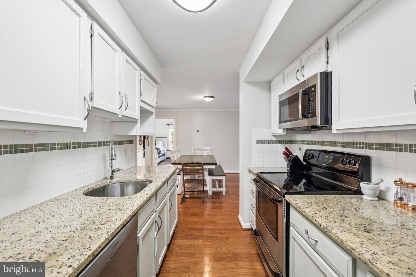 6206 Redins Drive photo 9