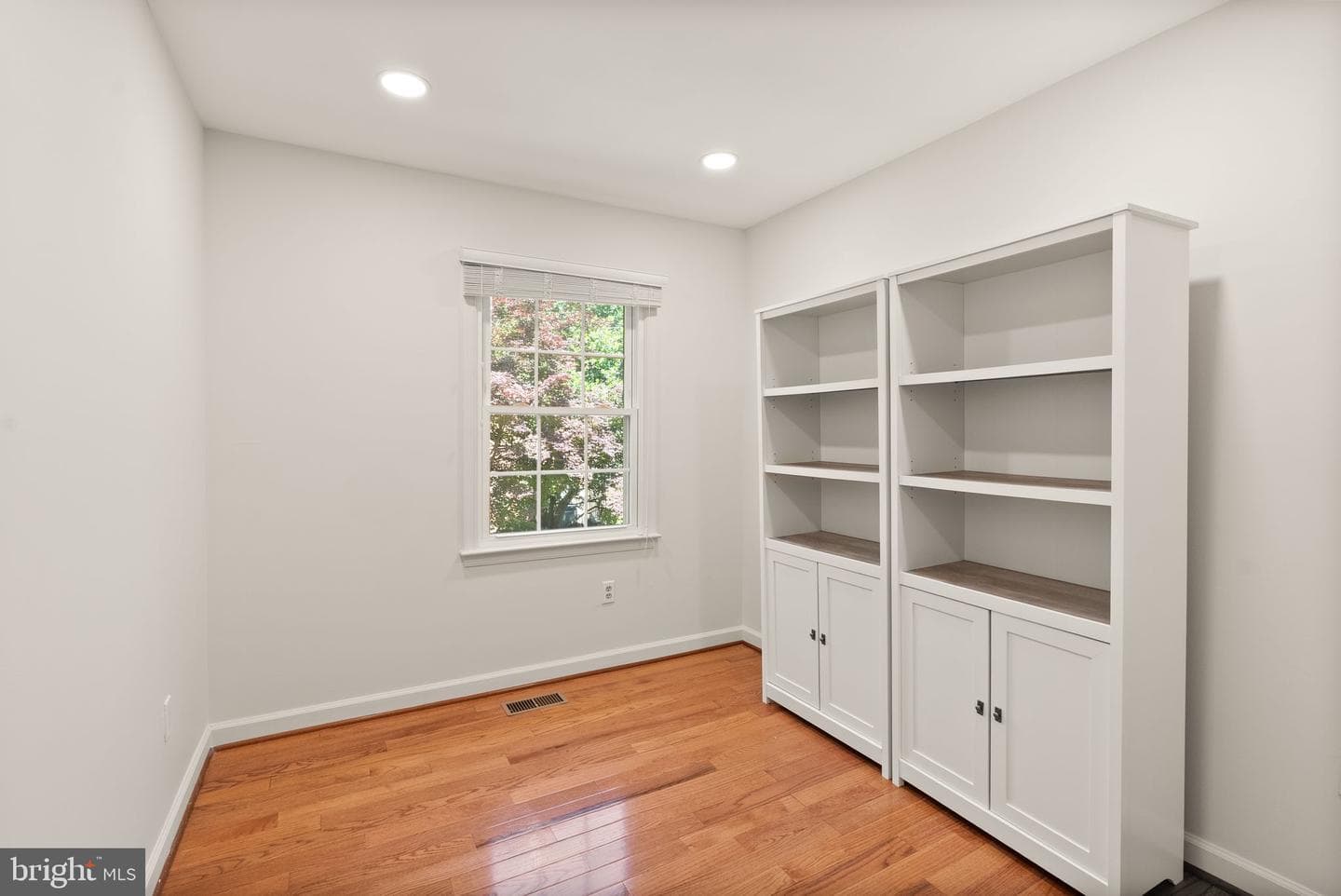 6040 Kelsey Court photo 36