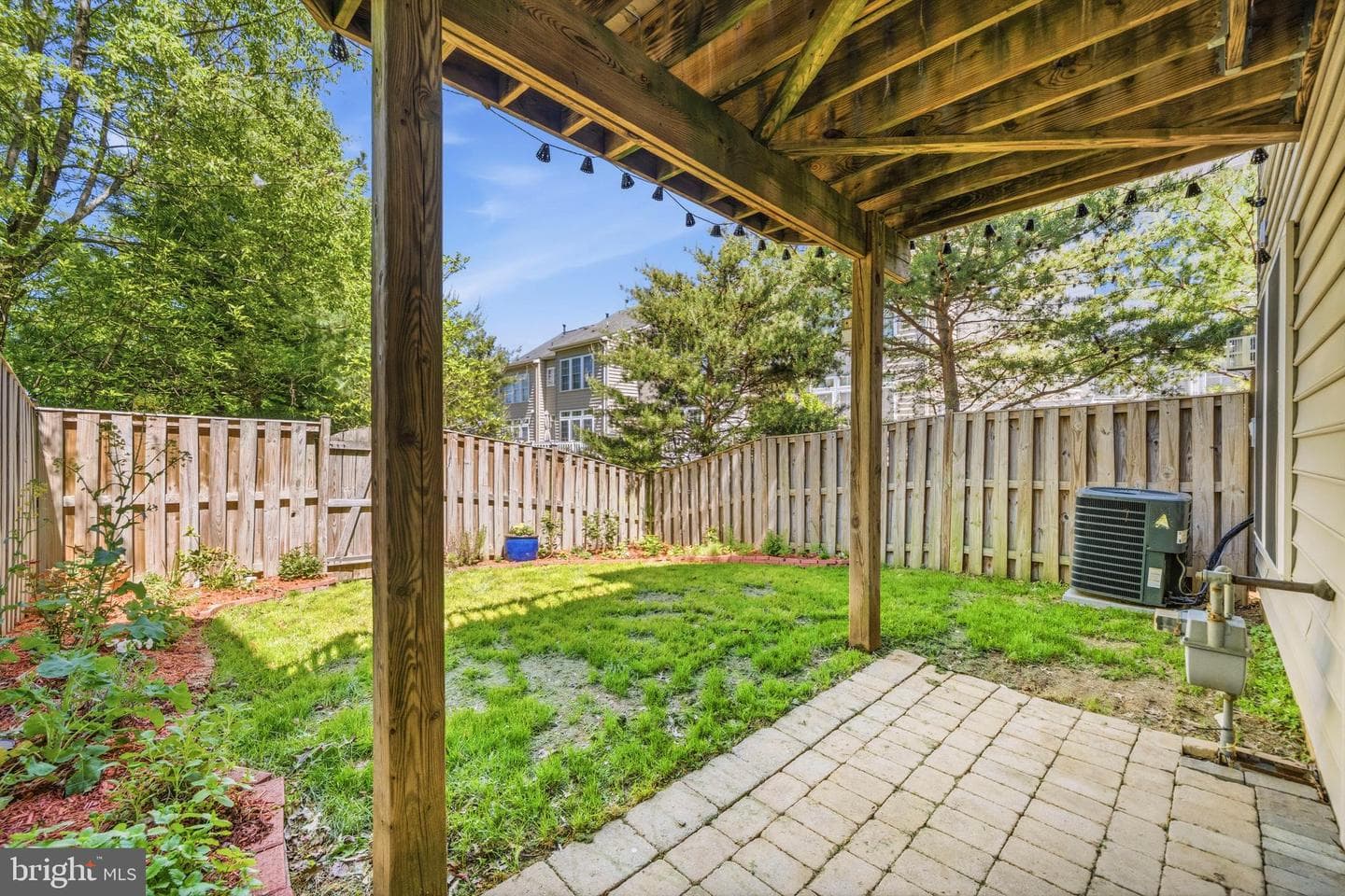 8058 Samuel Wallis Street photo 32
