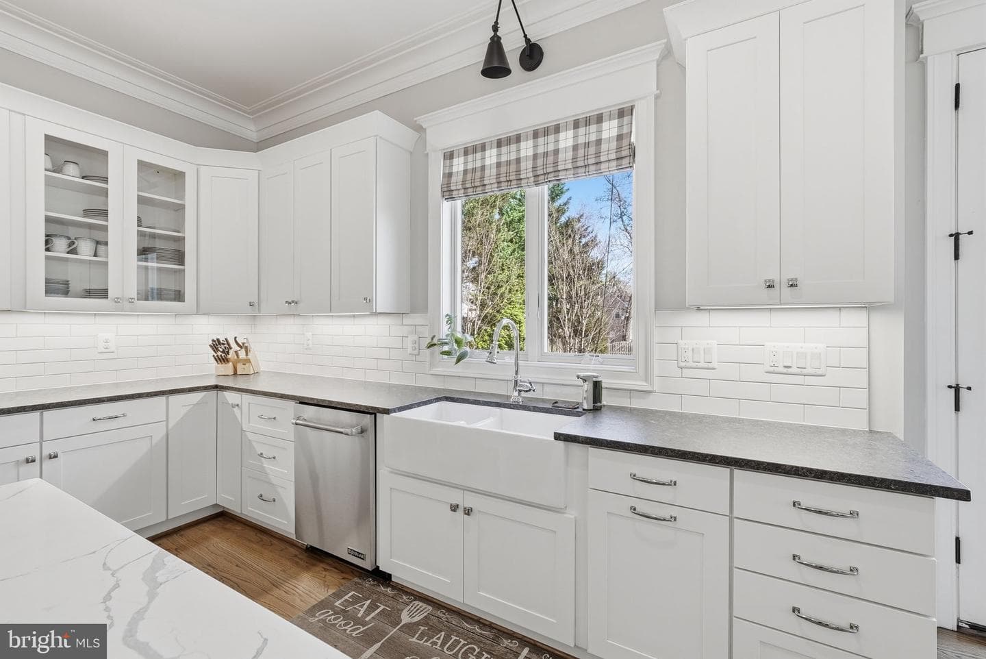 427 Orchard Street NW photo 15