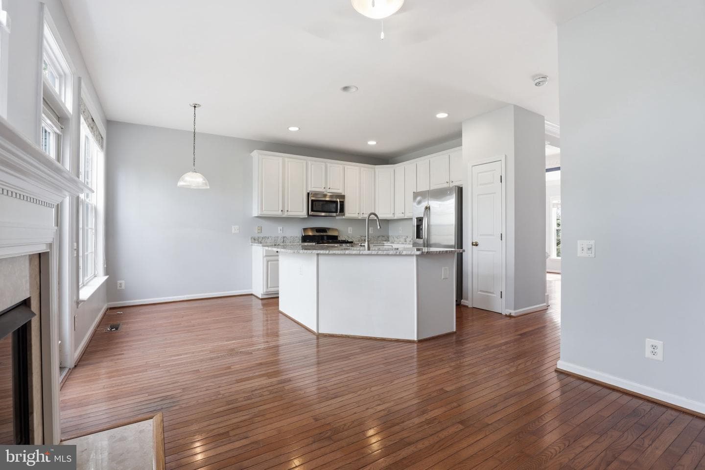 12880 Fair Valley Court photo 11