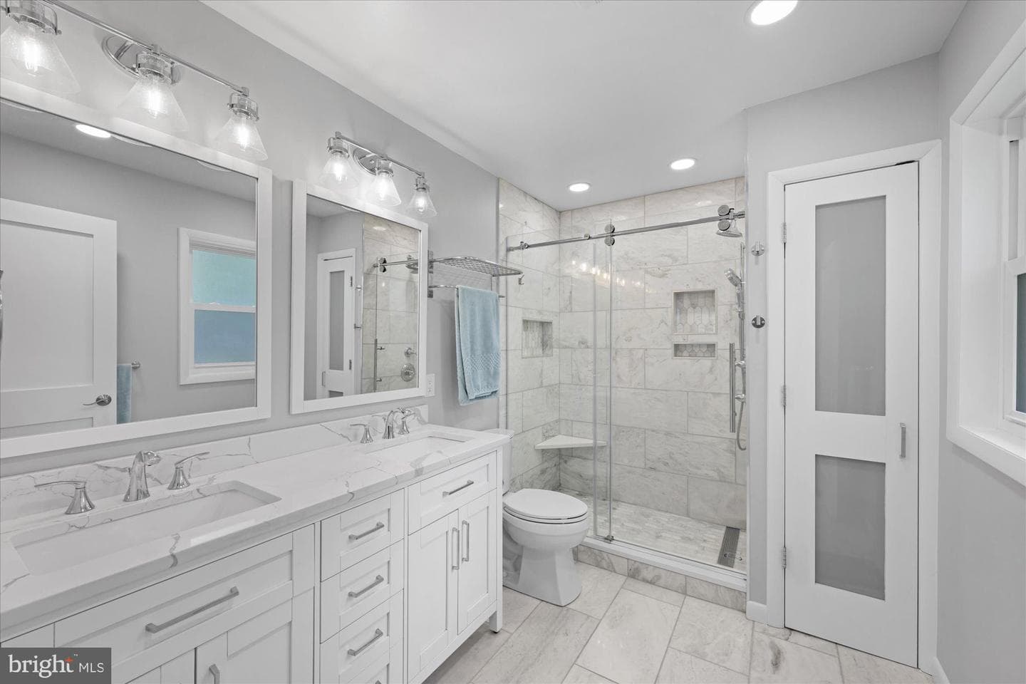 6439 Lakeview Drive photo 30