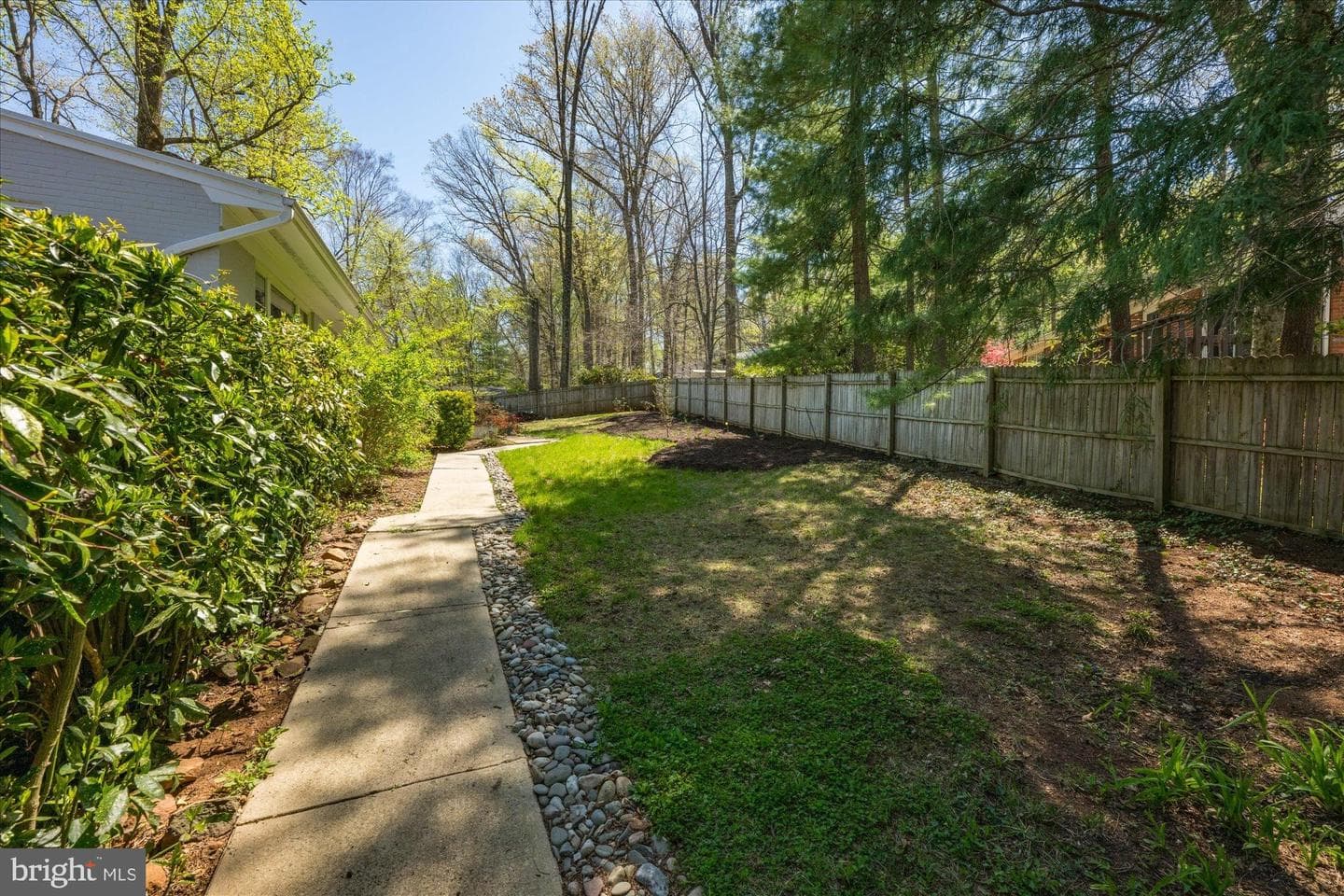 6439 Lakeview Drive photo 44