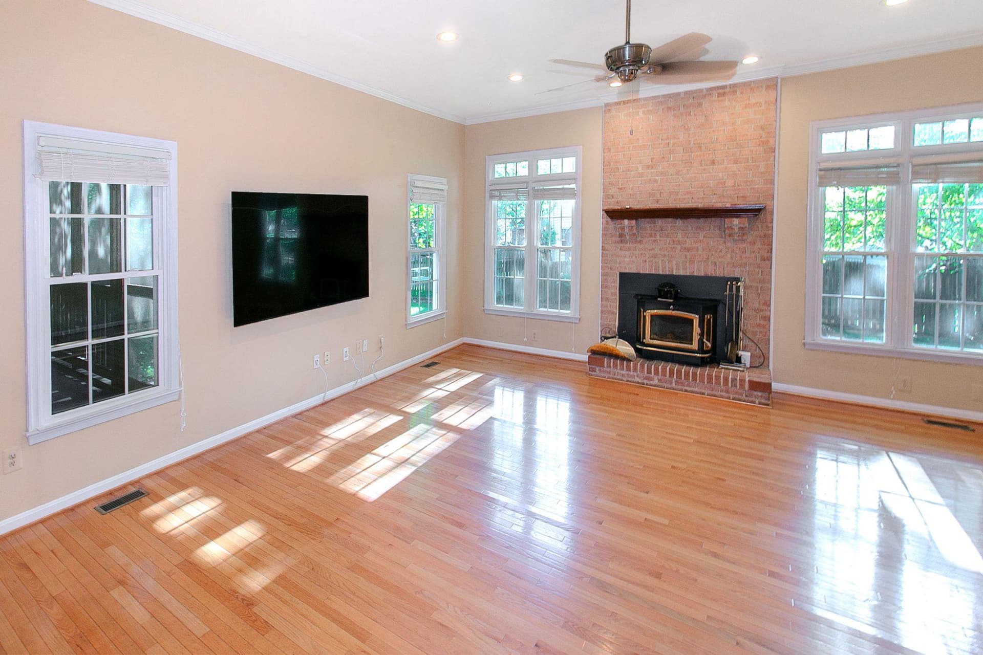 13897 Lewis Mill Way photo 23