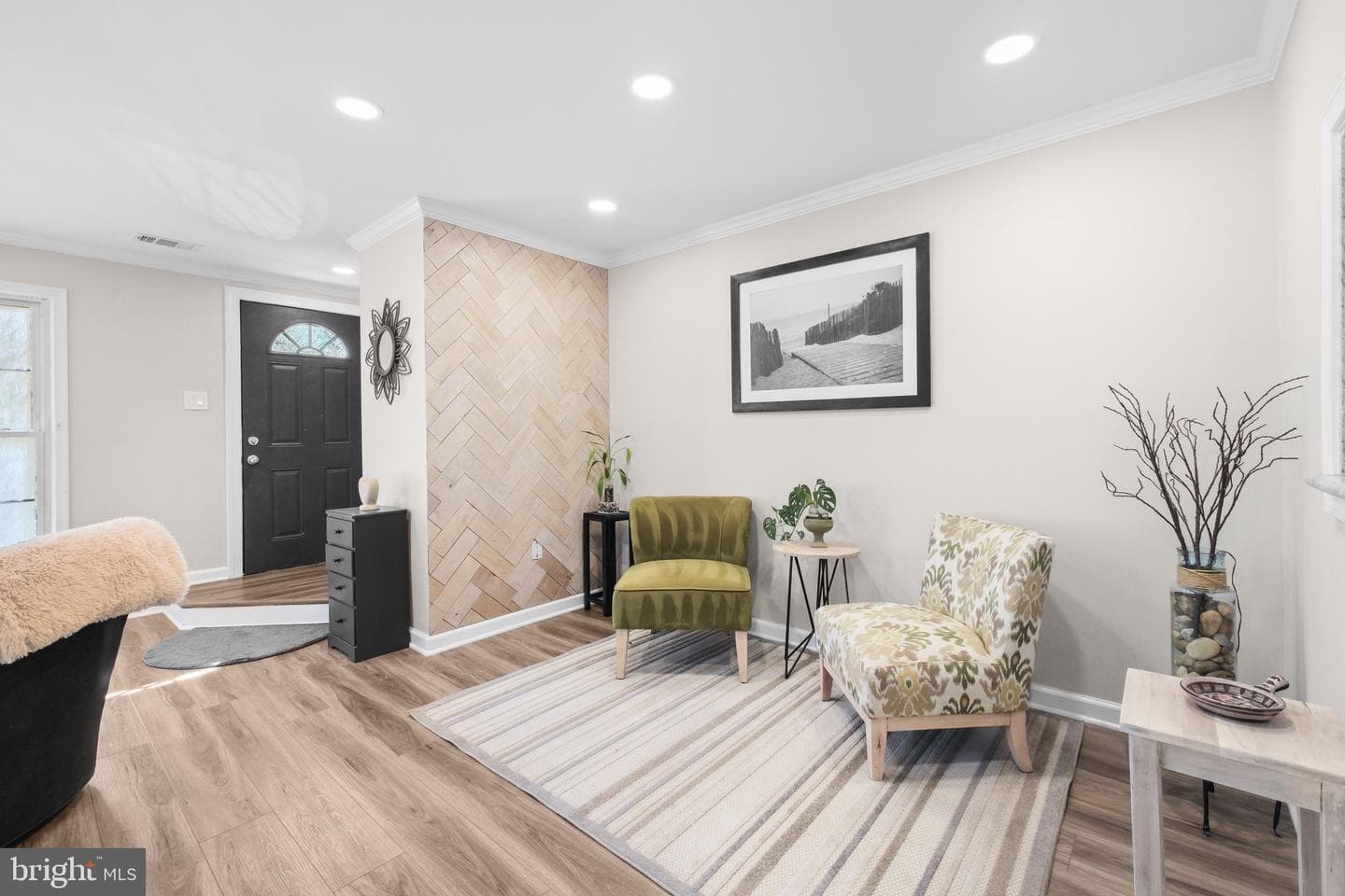 7552 Blanford Court photo 4