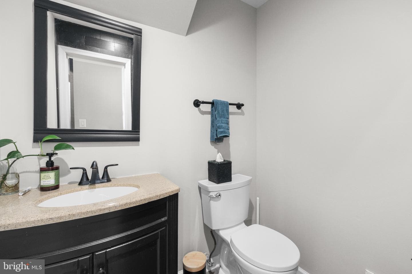 7552 Blanford Court photo 7