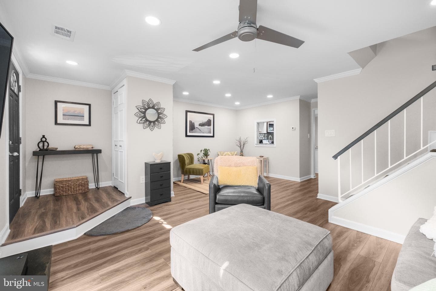 7552 Blanford Court photo 8