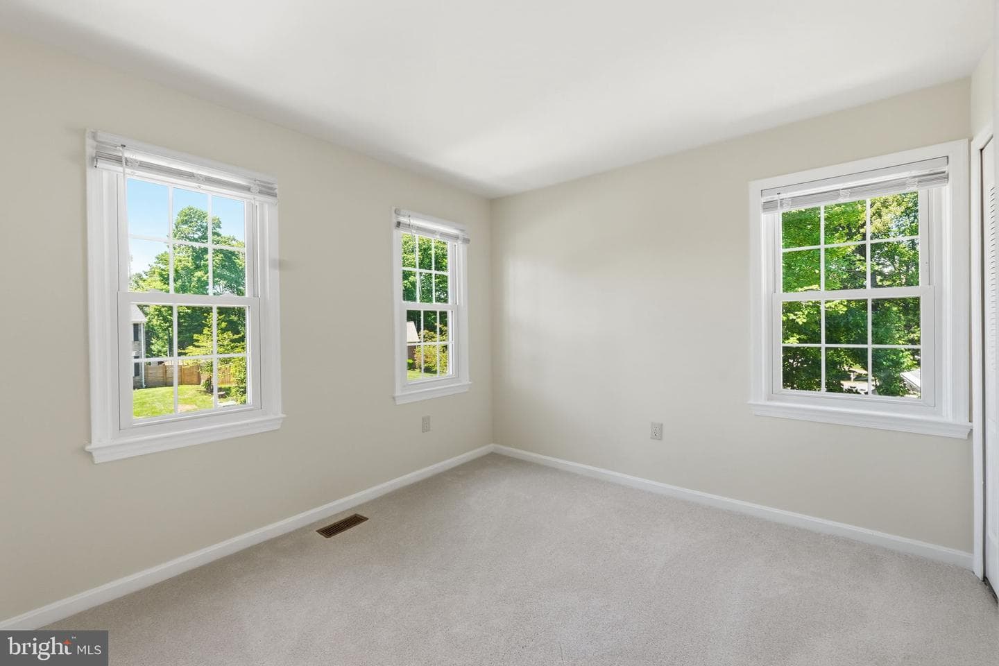 7783 Tangier Drive photo 21
