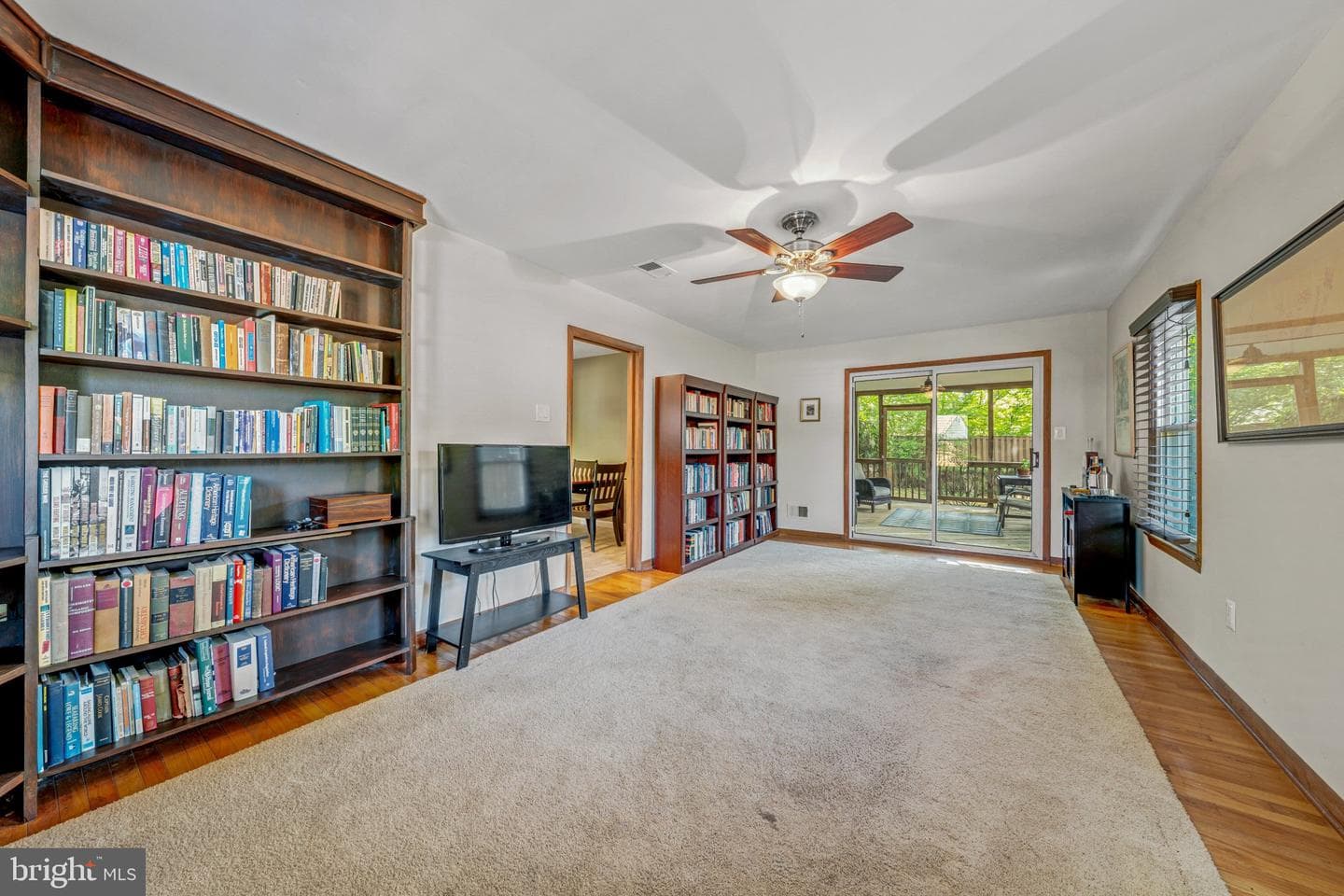 1634 Nathan Ln photo 11