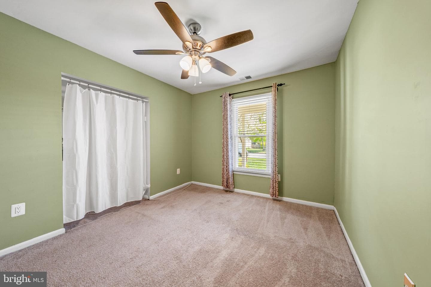 1634 Nathan Ln photo 30