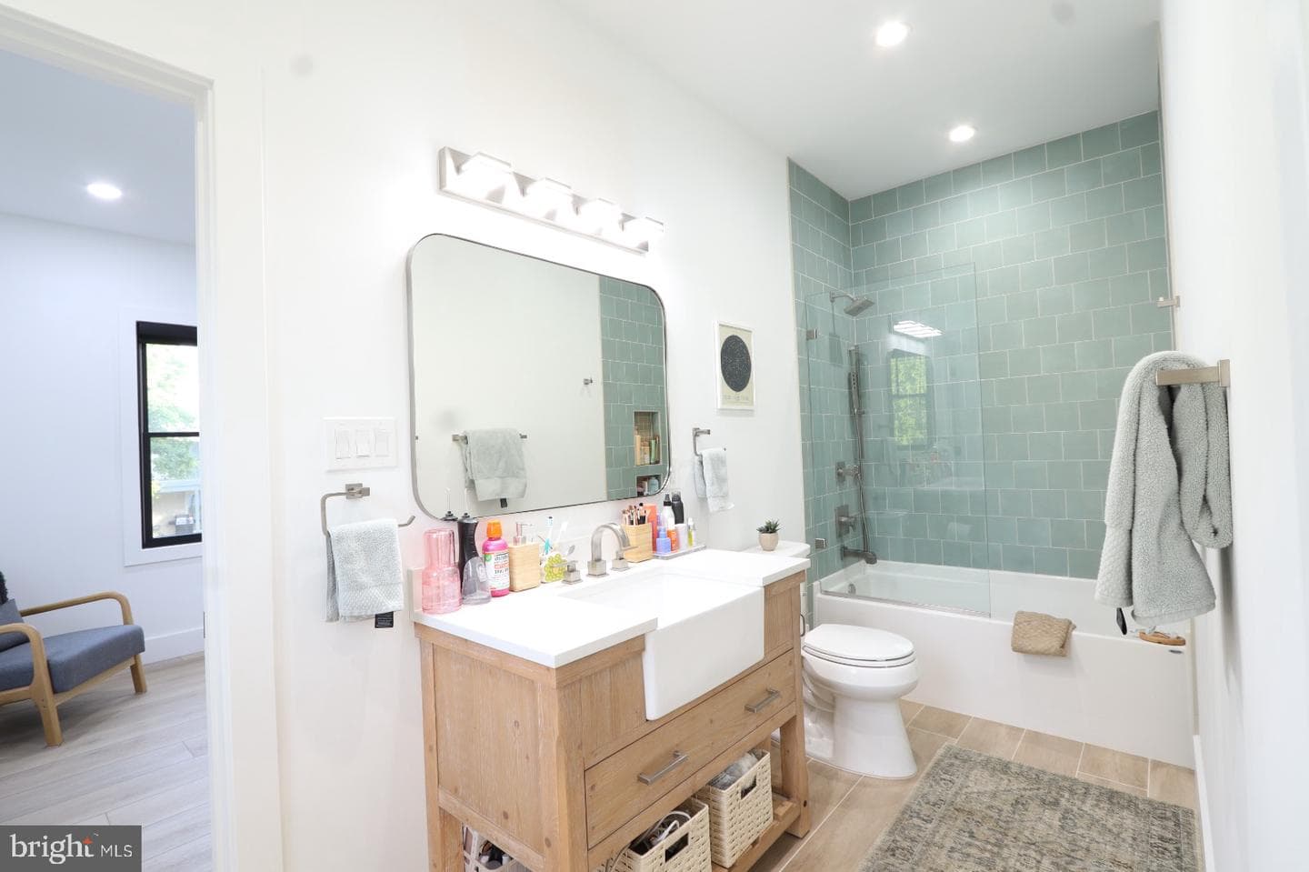 13821 Leighfield Street photo 34