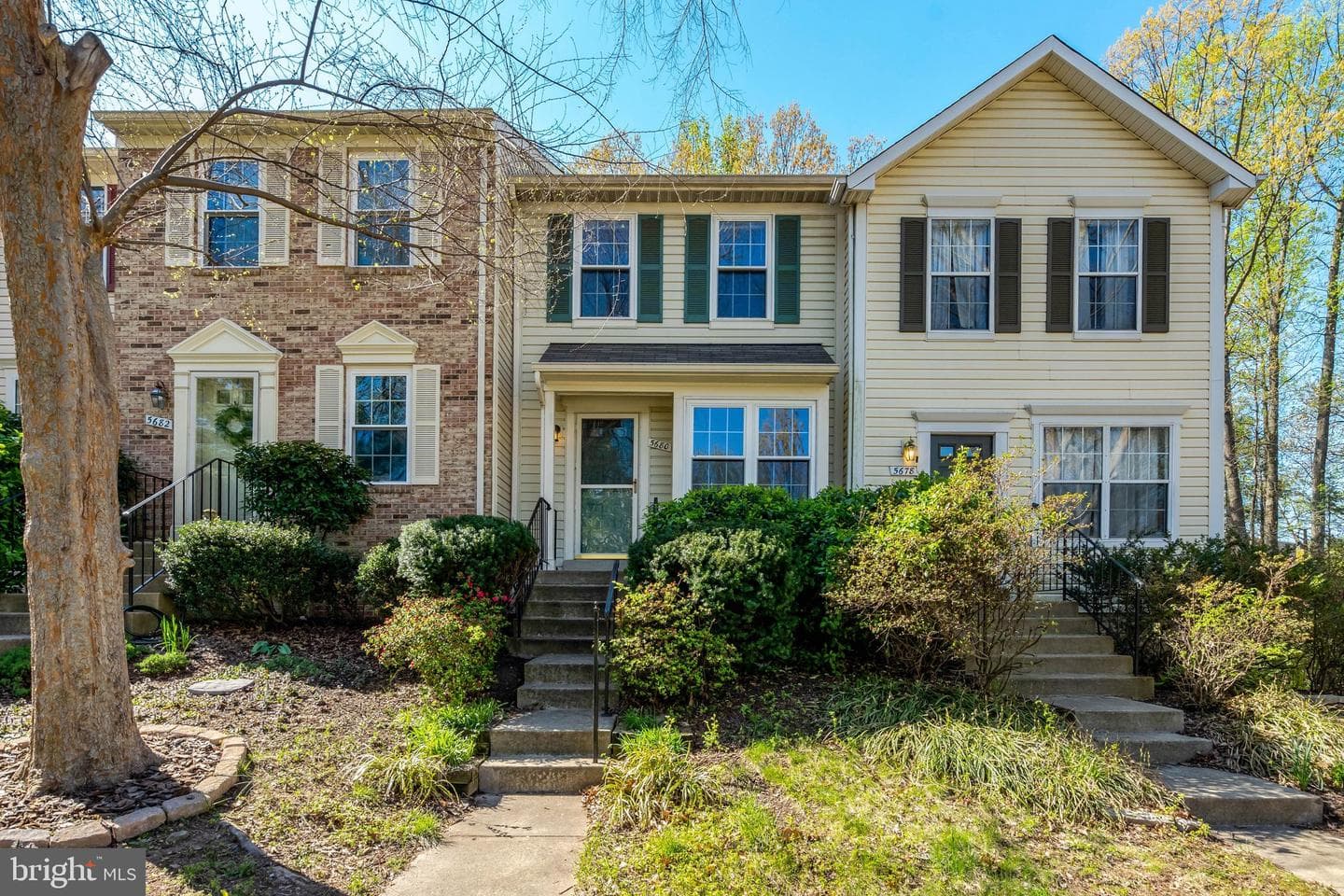 5680 White Dove Lane, Clifton