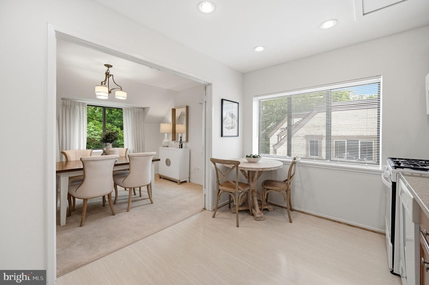 1659 Parkcrest Circle #301 photo 17