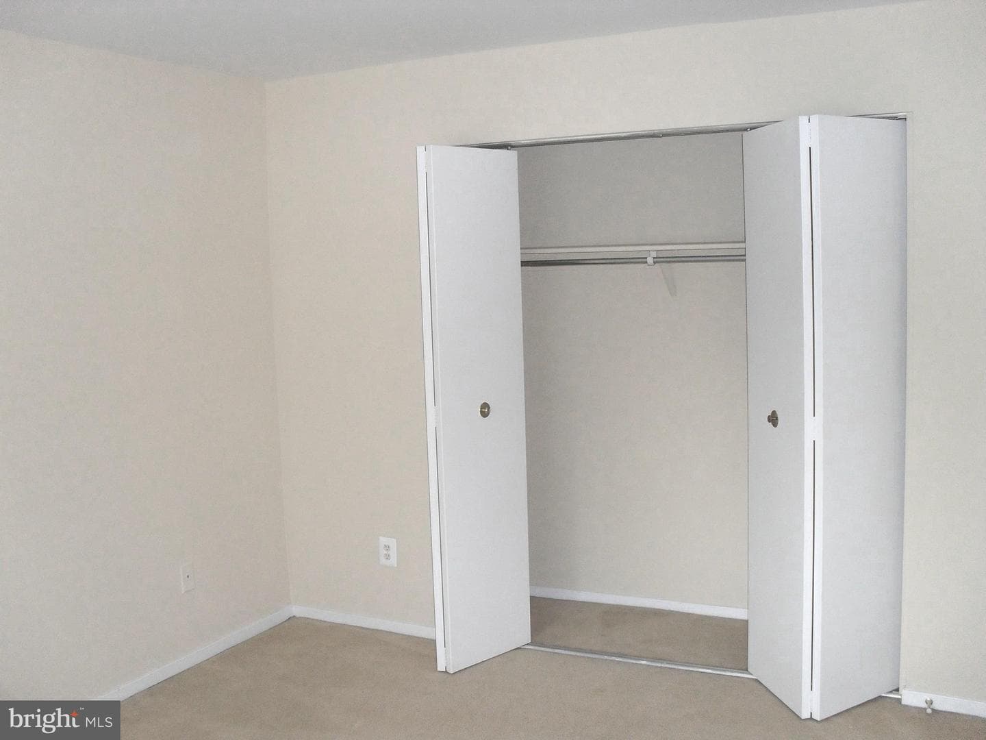 1659 Parkcrest Circle #301 photo 25