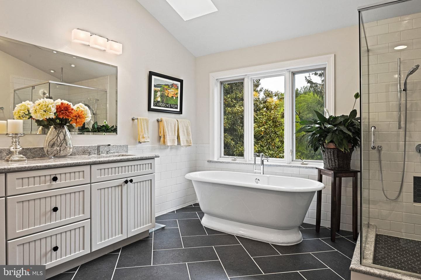 1167 Silver Beech Road photo 35
