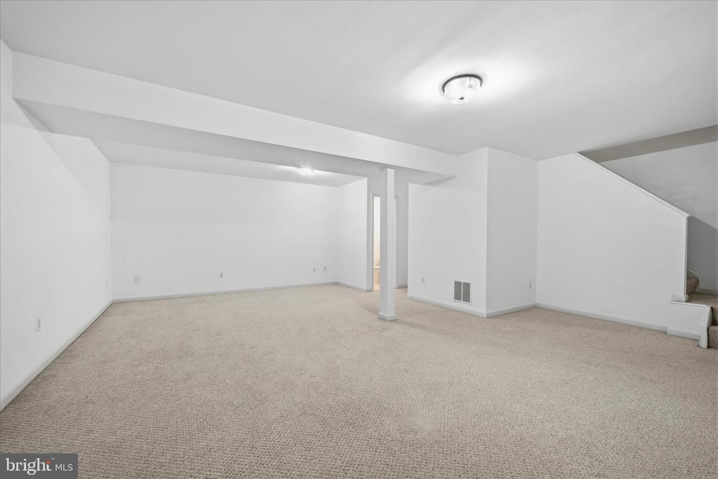 14725 Saint Germain Drive photo 35
