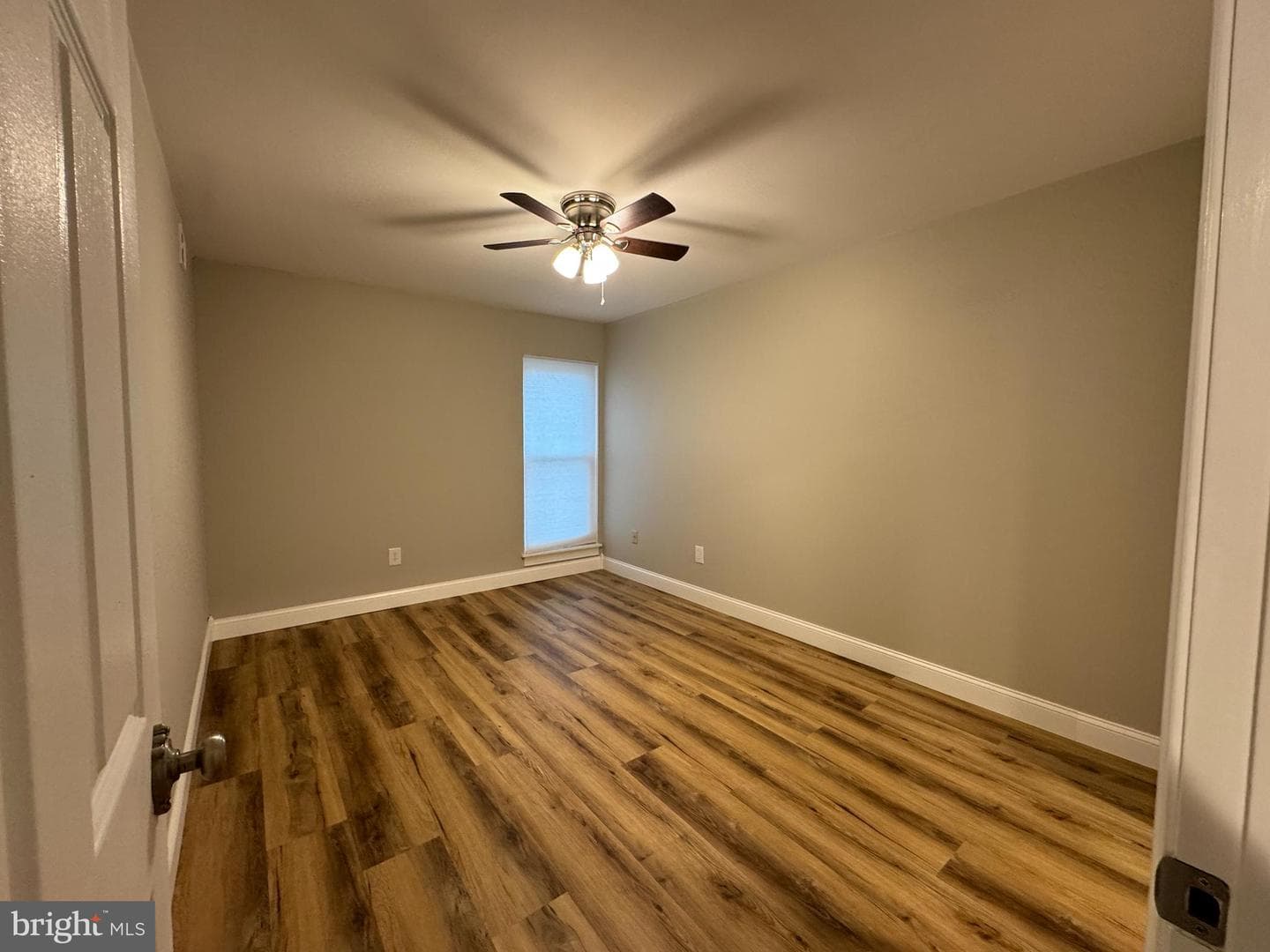 5812 Royal Ridge Drive #c photo 10
