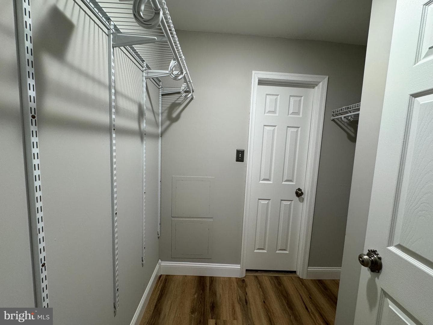 5812 Royal Ridge Drive #c photo 18