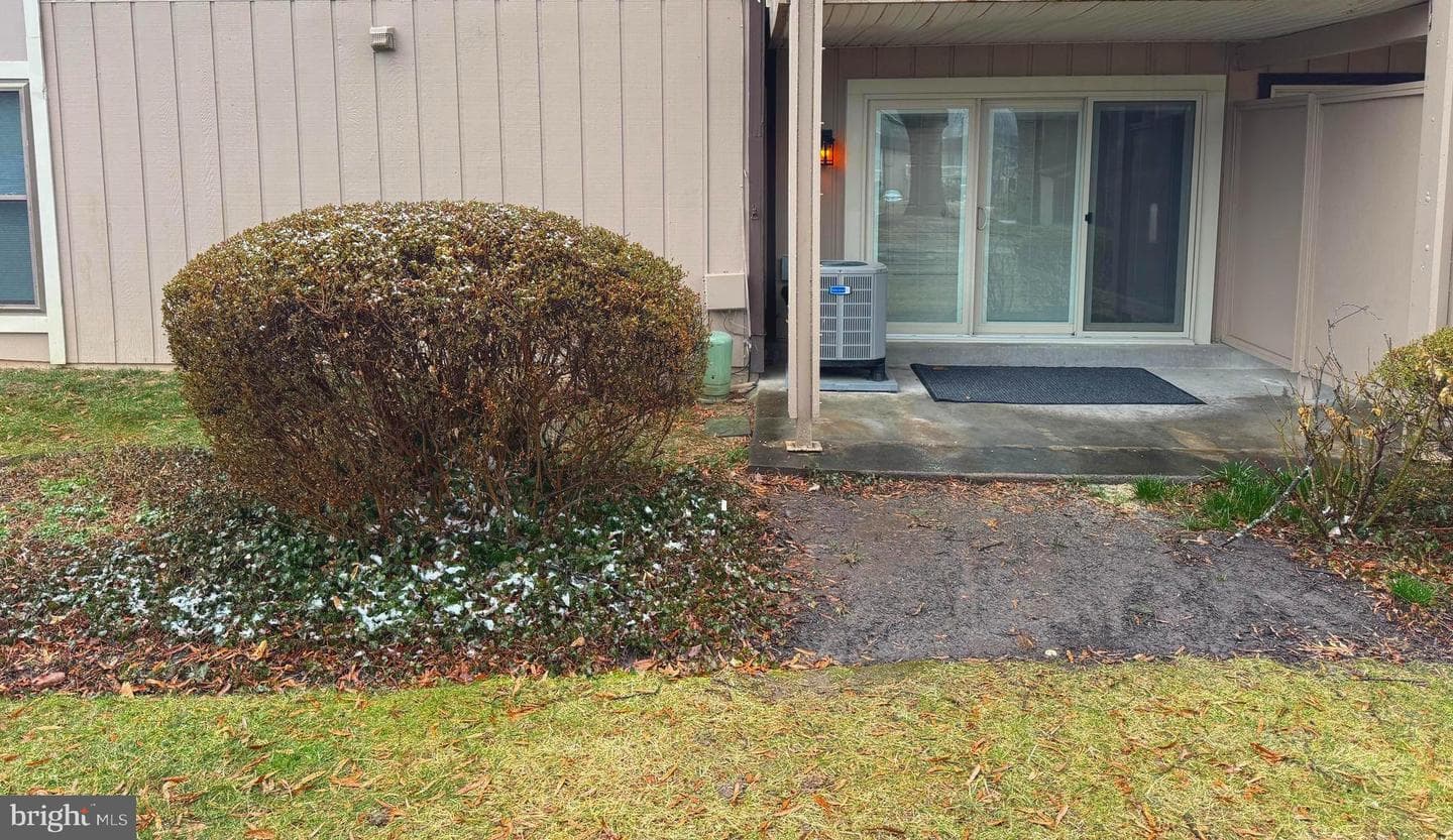 5812 Royal Ridge Drive #c photo 20
