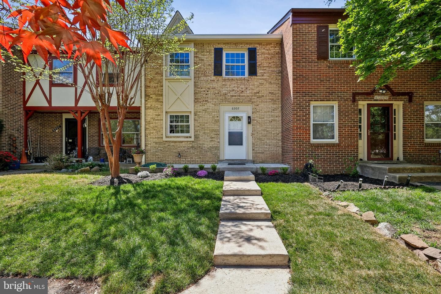 6302 Paddington Lane photo 2
