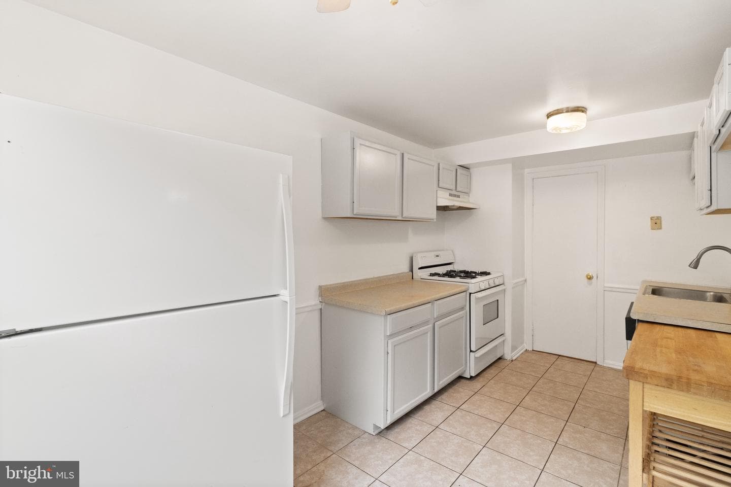 4429 Longworthe Square photo 8