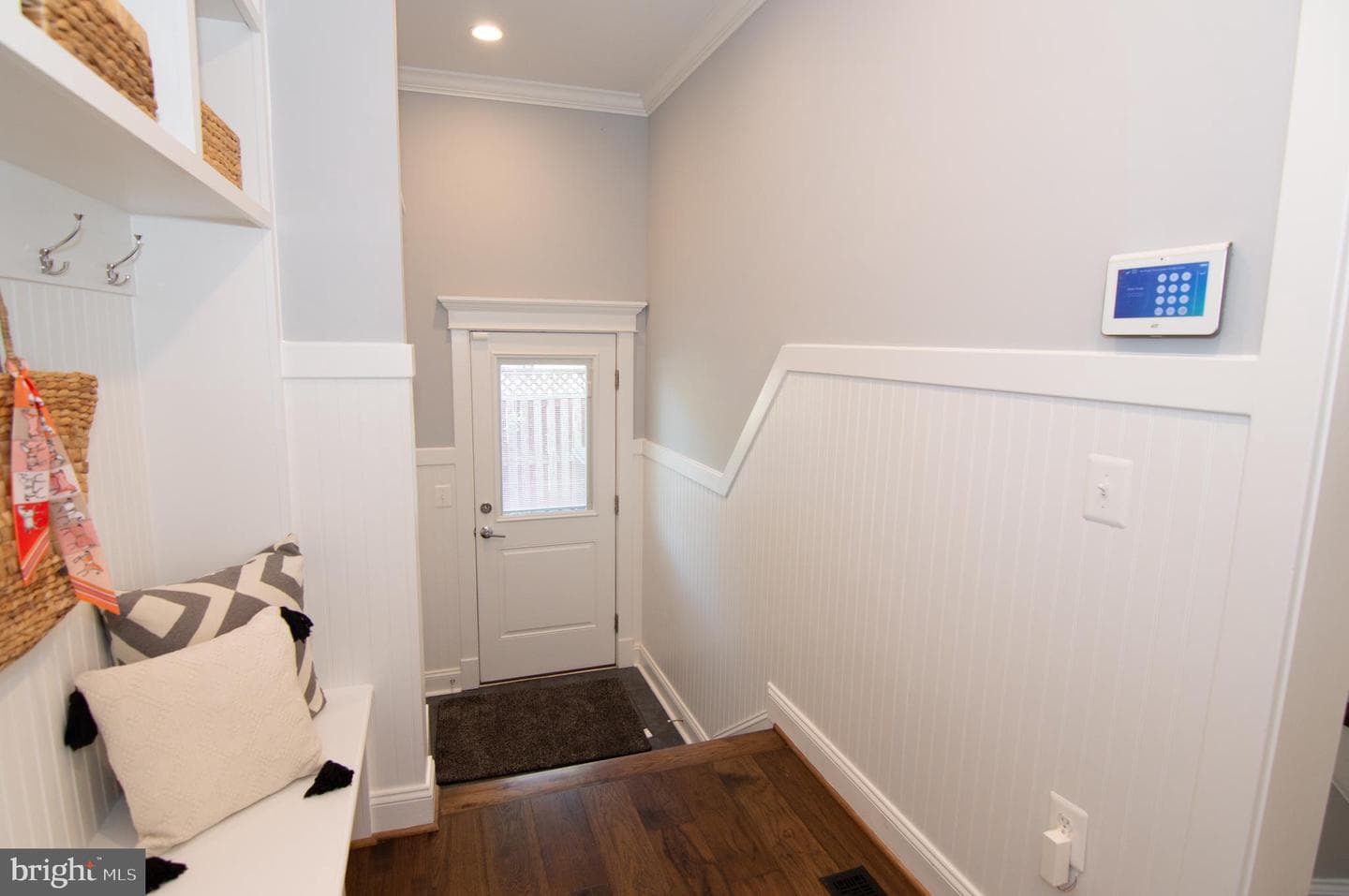204 Battle Street SW photo 67