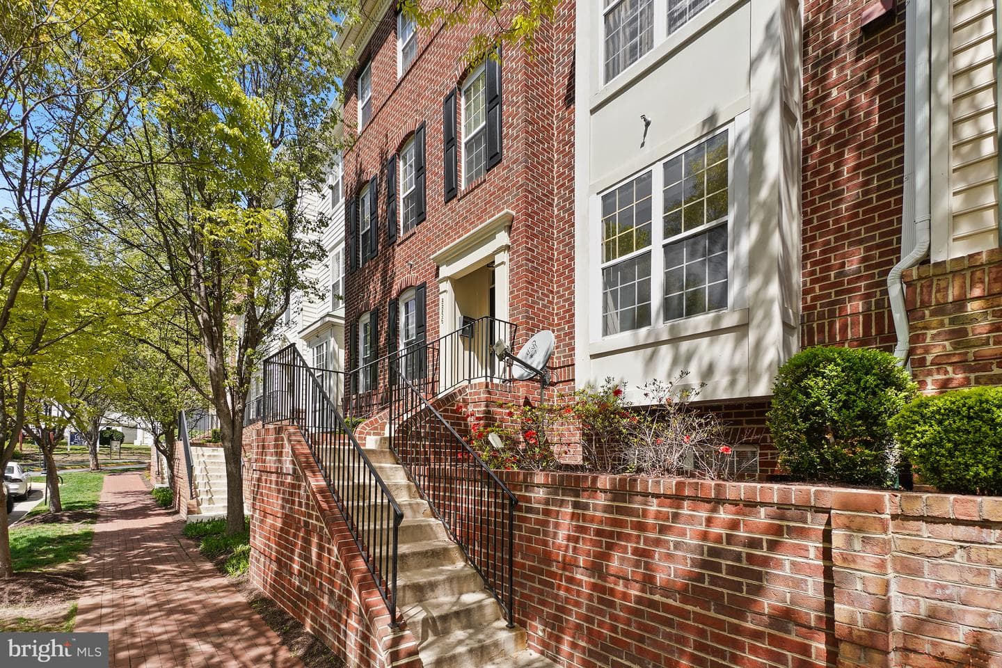 8856 Ashgrove House Lane #102, Vienna