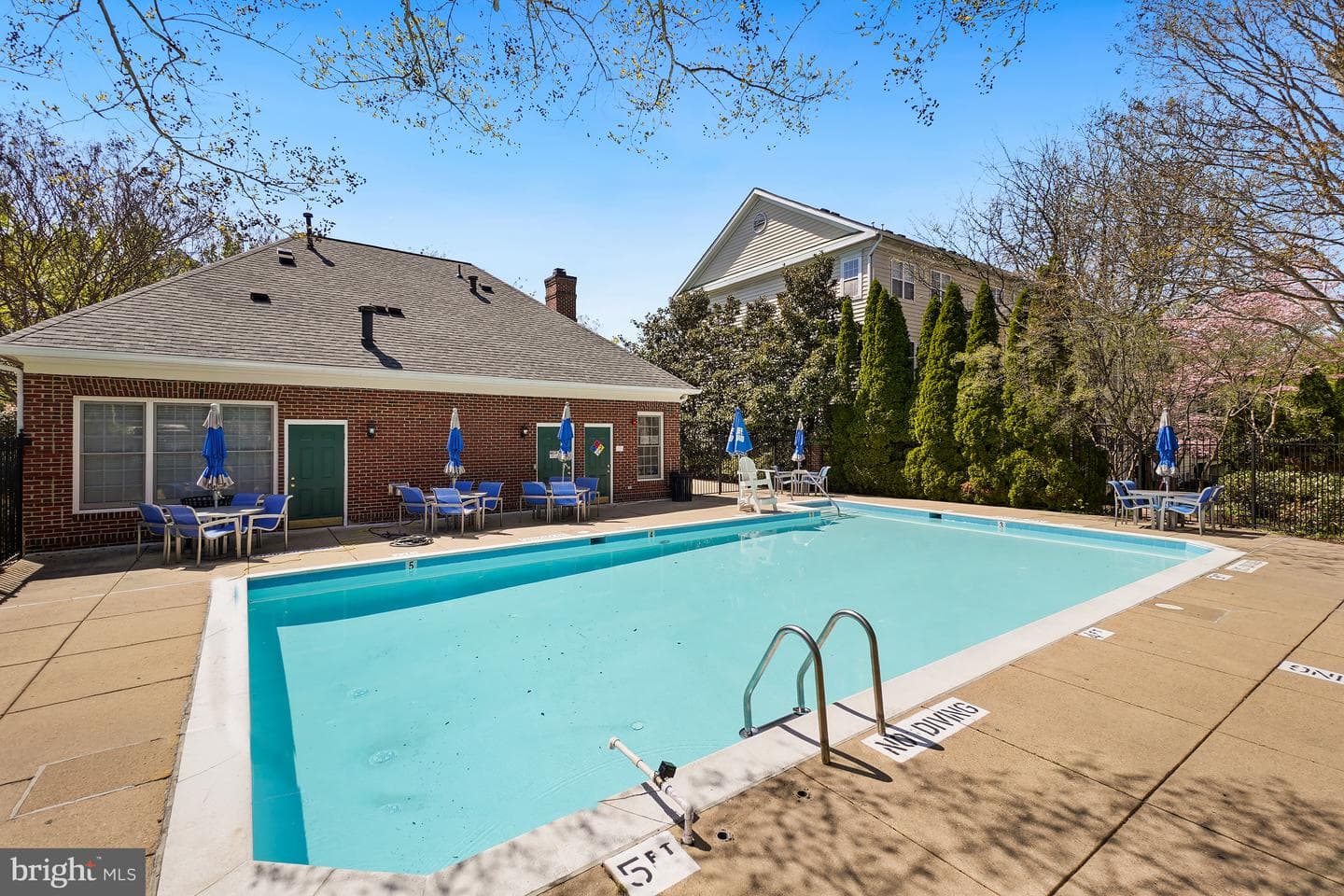 8856 Ashgrove House Lane #102 photo 25