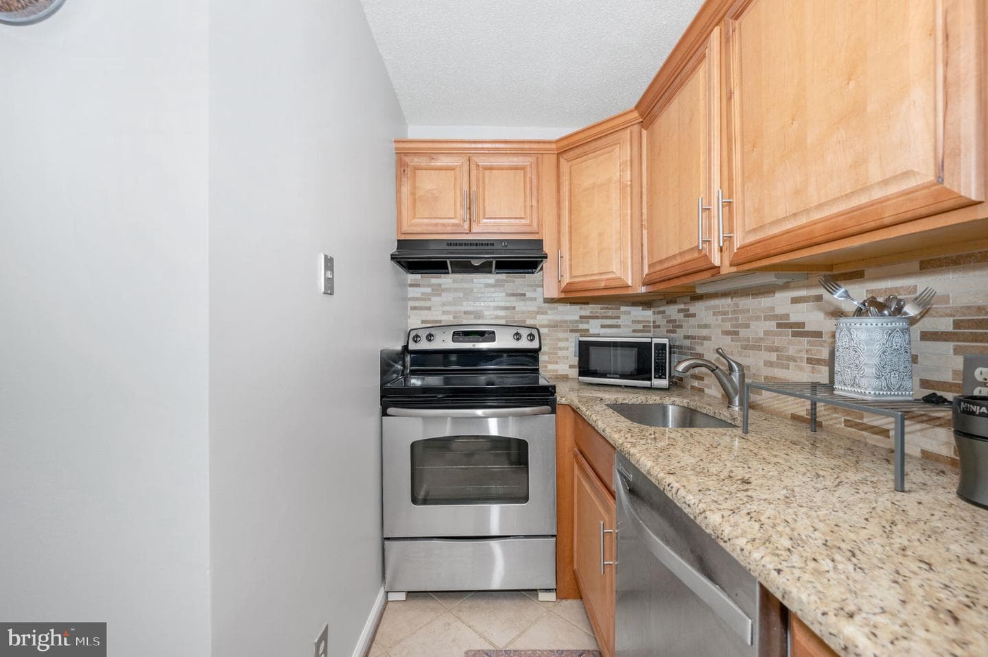 6800 Fleetwood Road #509 photo 4