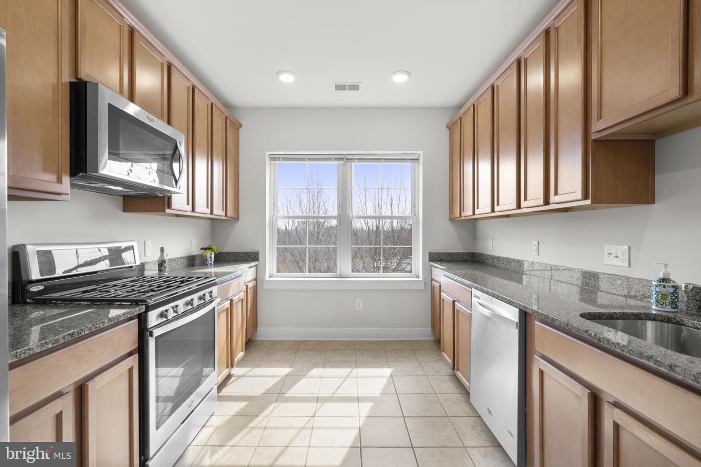 9521 Bastille Street #305 photo 12