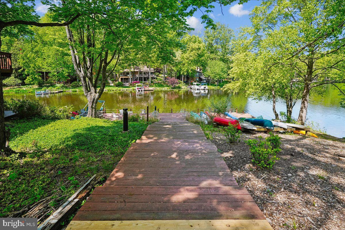 2024 Swans Neck Way photo 34