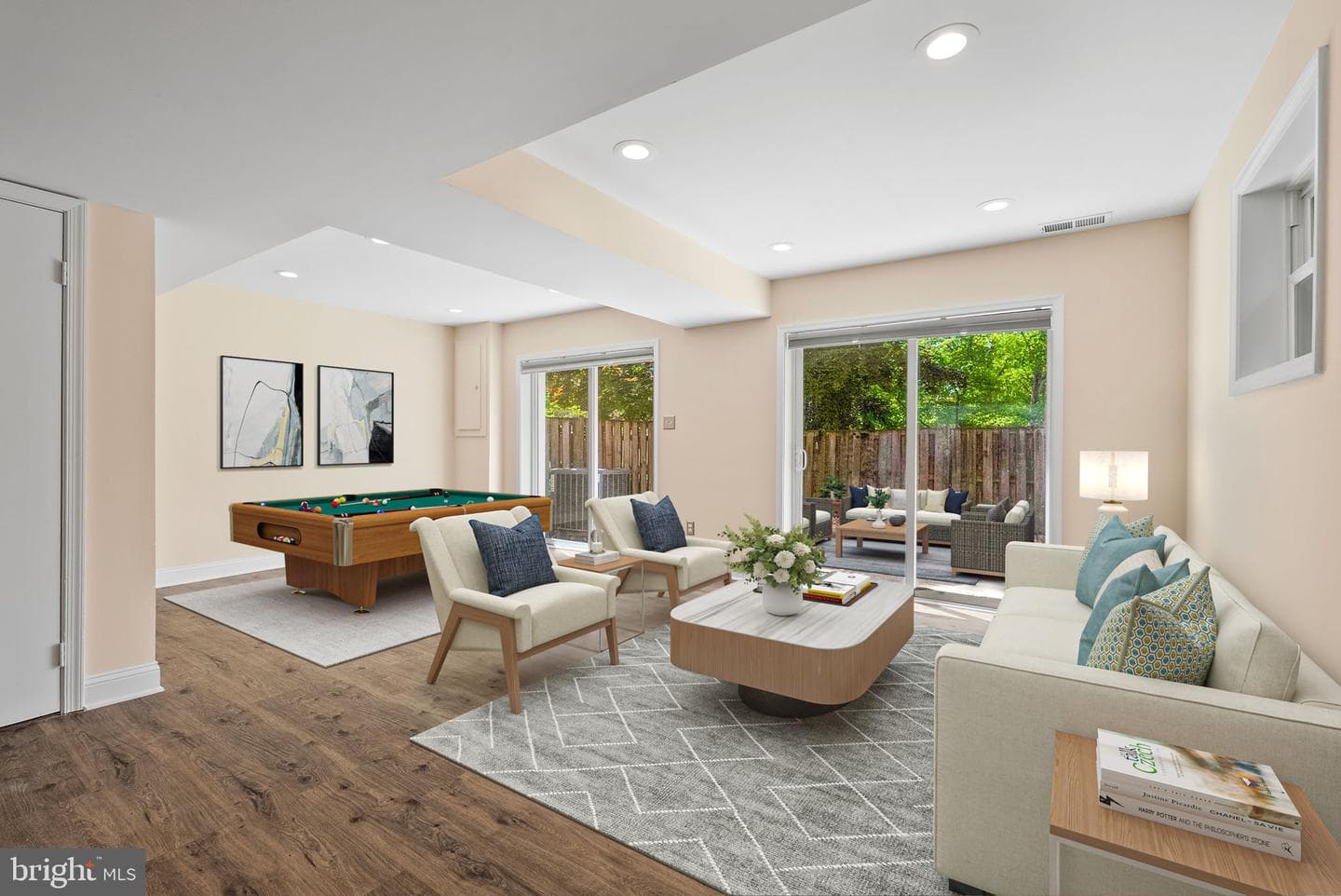 8361 Thompson Road photo 34