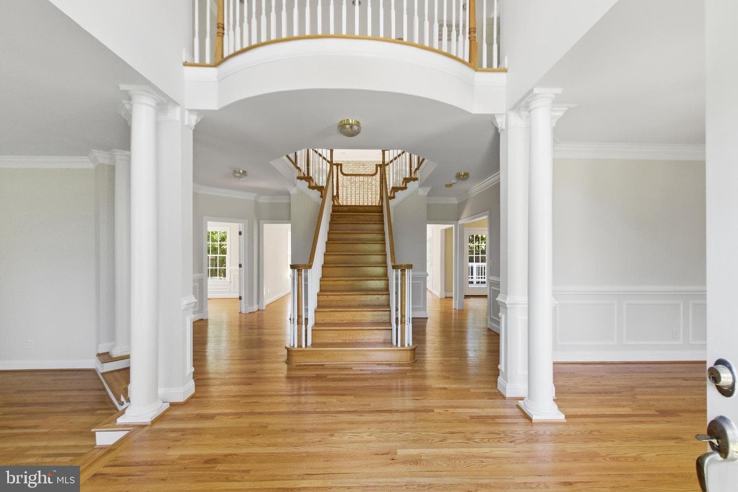 9395 Wolf Trap Creek Court photo 11