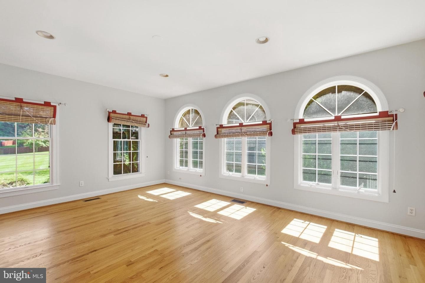 9395 Wolf Trap Creek Court photo 18