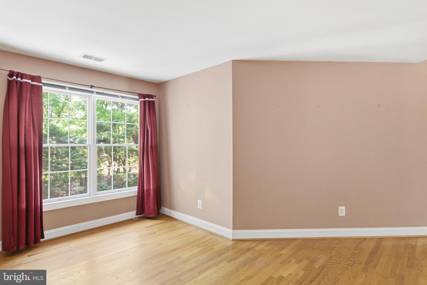 9395 Wolf Trap Creek Court photo 26