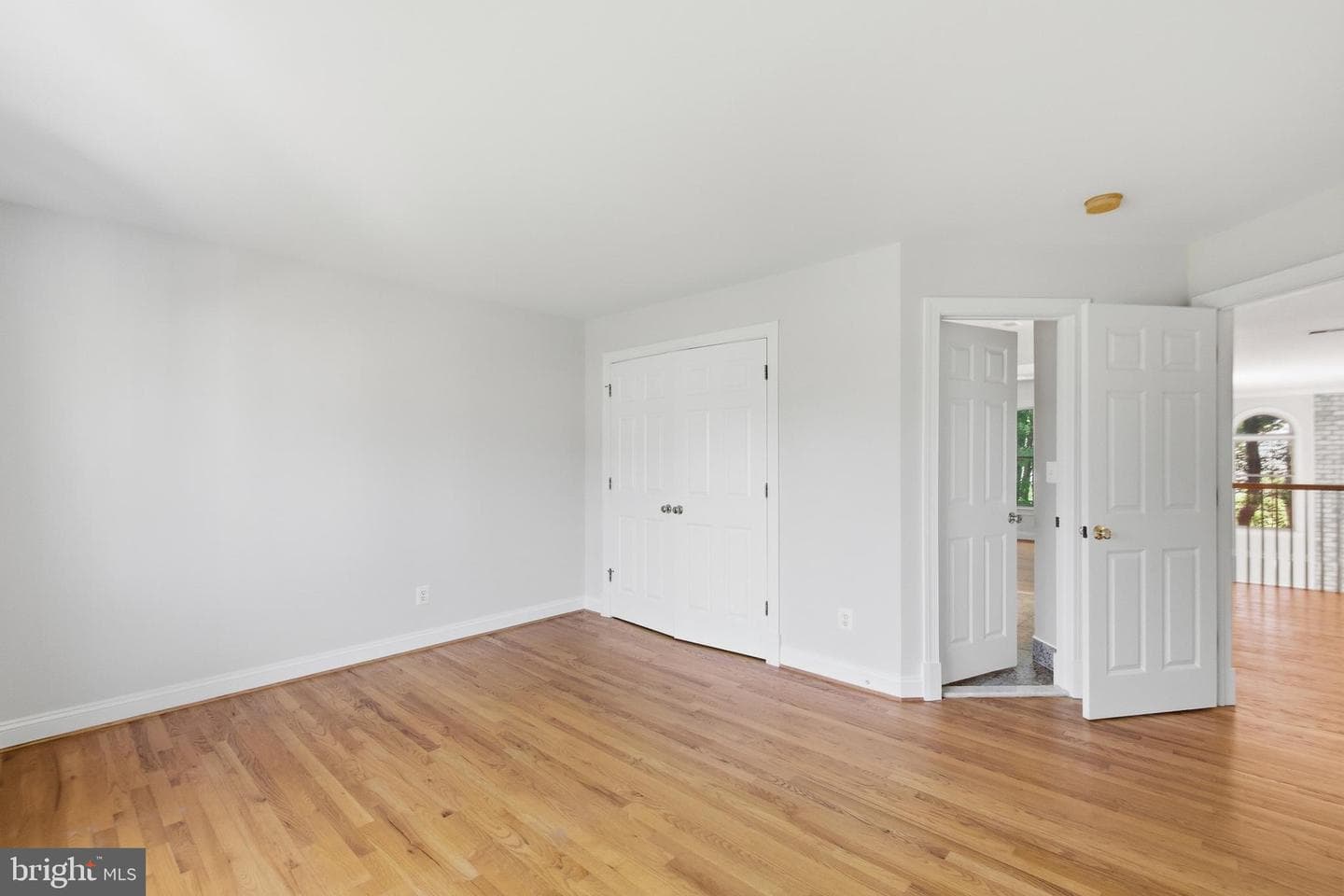 9395 Wolf Trap Creek Court photo 34