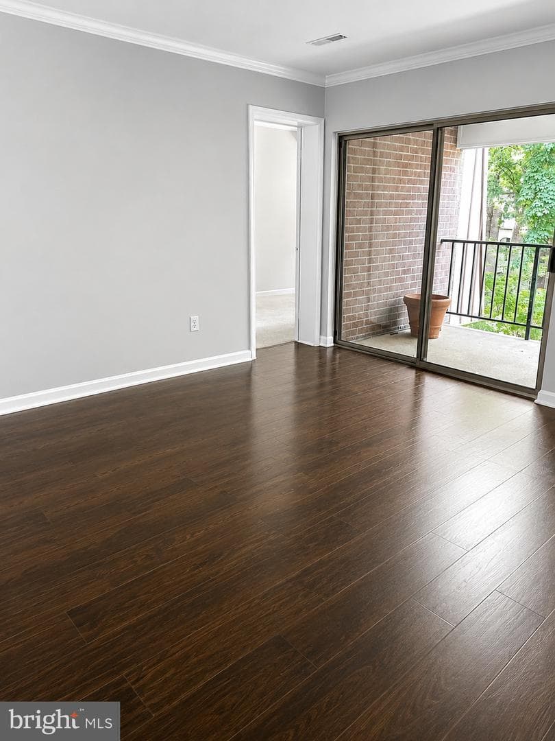 3300 Woodburn Village Drive #31 photo 14