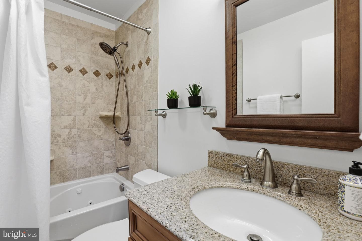 4400 Holly Avenue photo 26