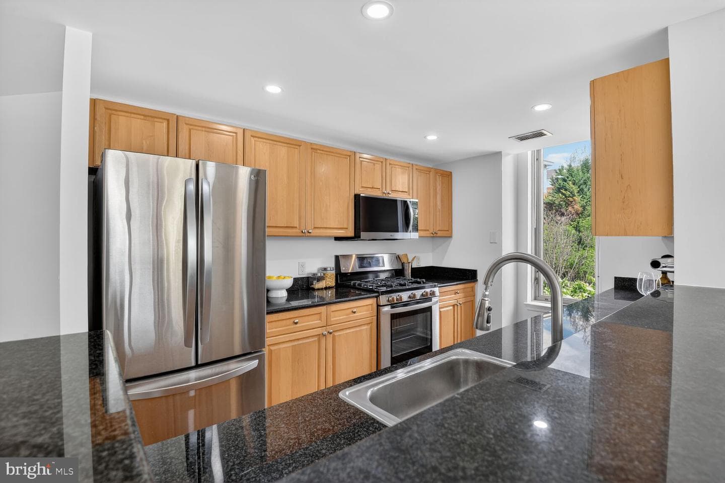 2726 Gallows Road #216 photo 13