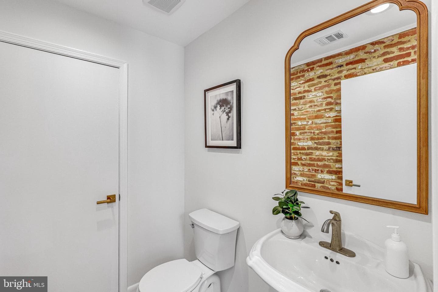 10305 Hunt Country Lane photo 24