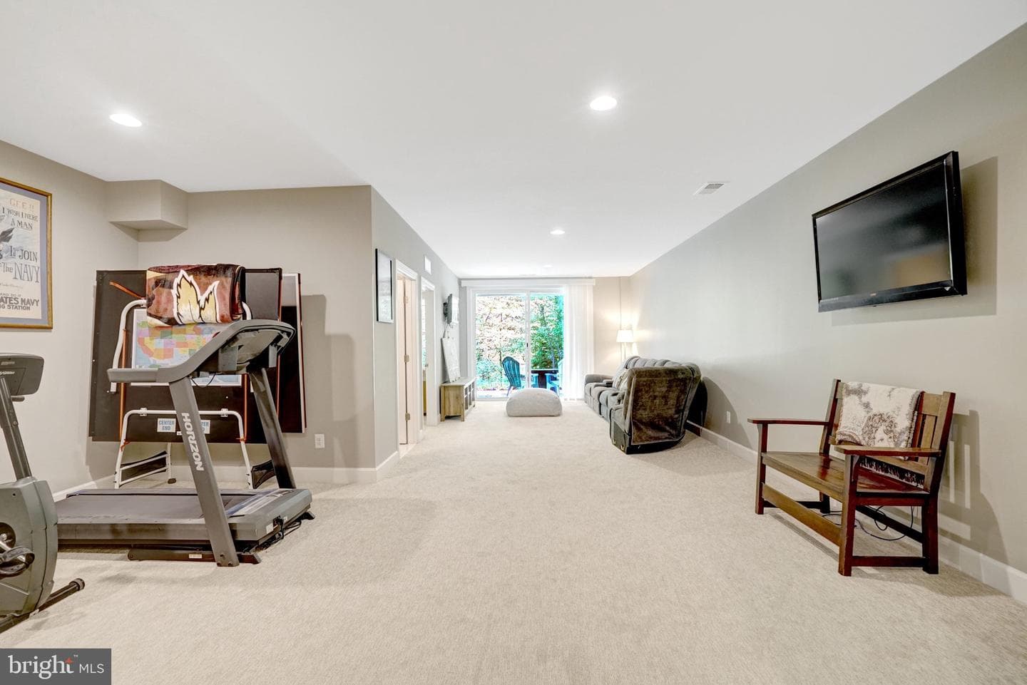 6421 Beatles Lane photo 43
