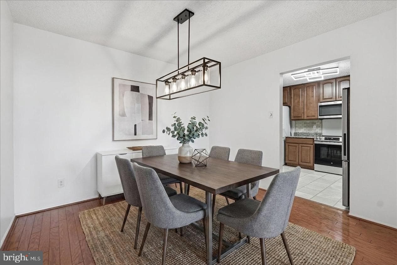 1800 Old Meadow Road #1412 photo 3