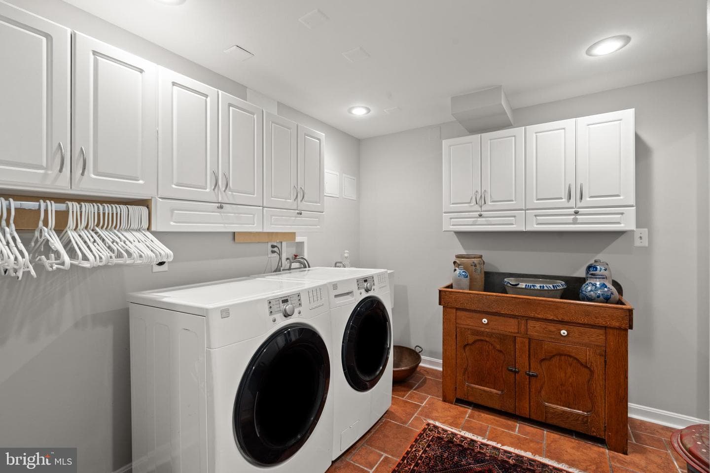 9025 Charles Augustine Drive photo 51