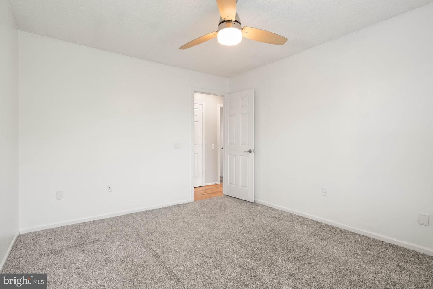 4109 Westman Court photo 36