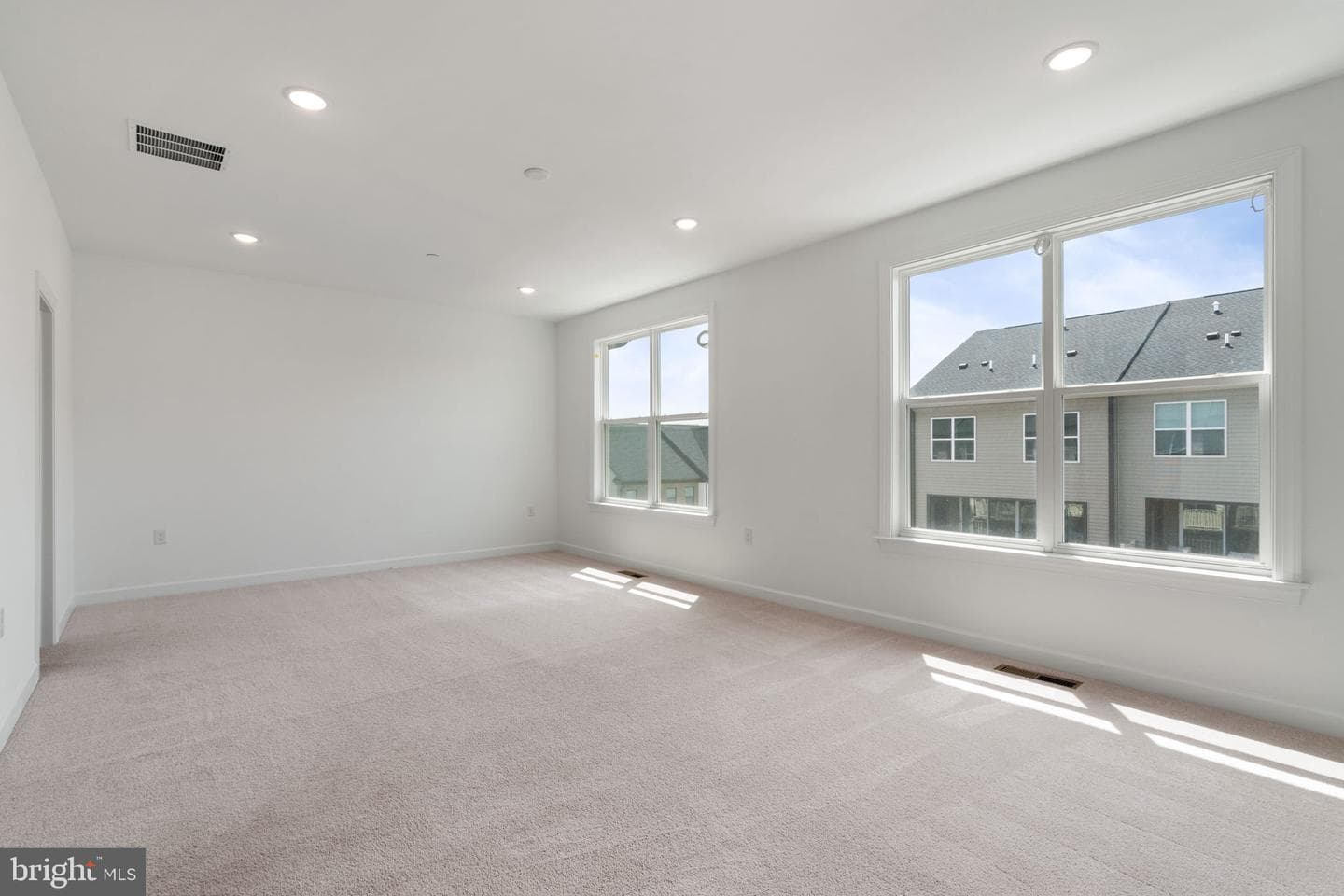 14350 Yesler Avenue #4 photo 22