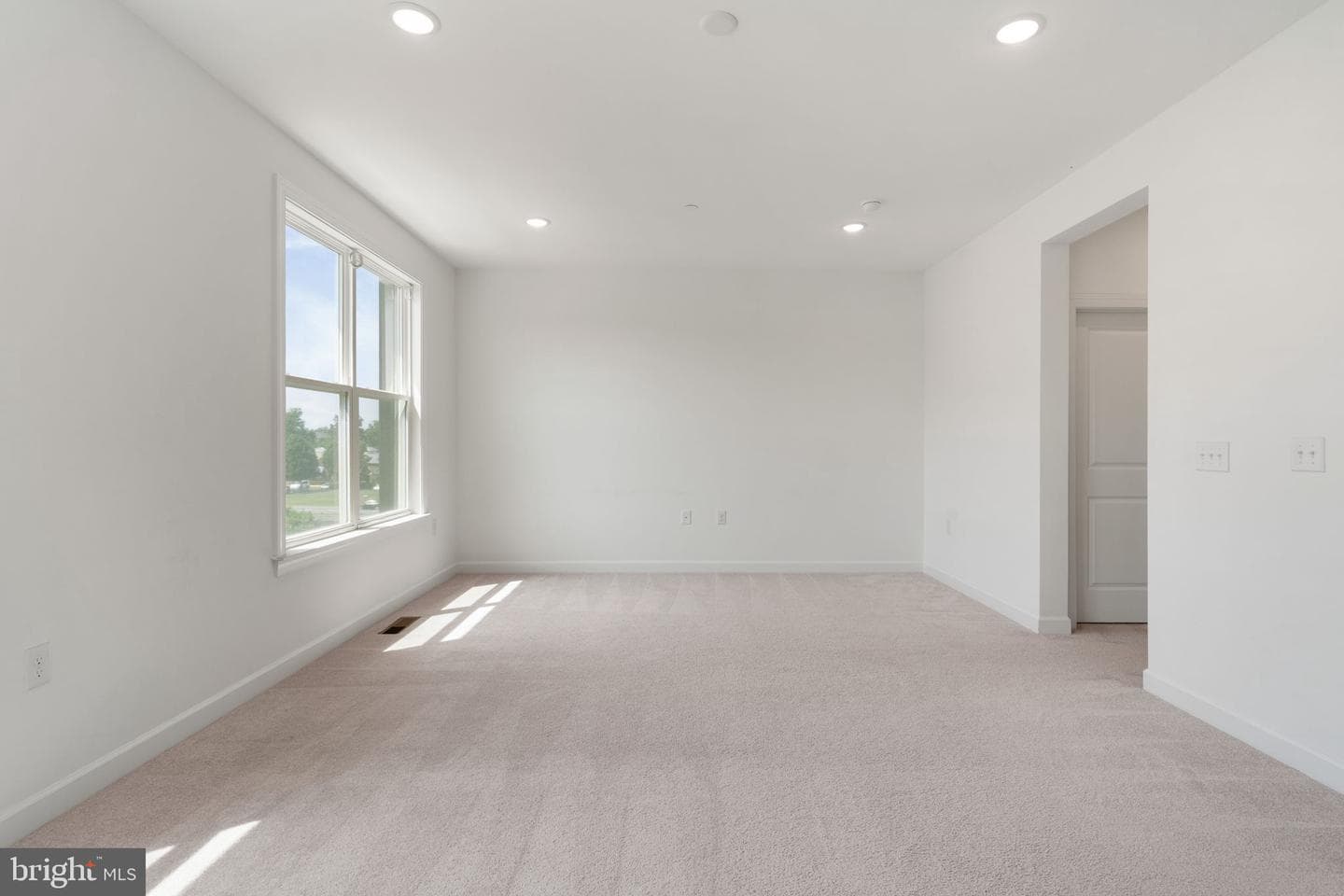14350 Yesler Avenue #4 photo 26