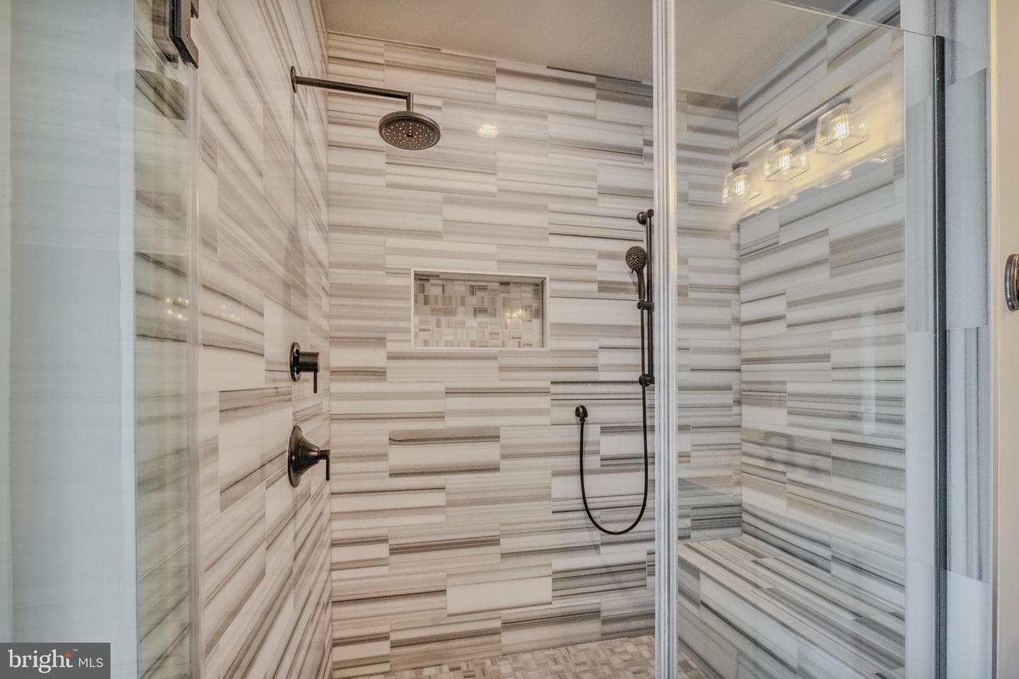8611 Virginia Avenue photo 37